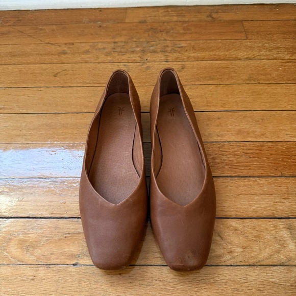 Frye Shoes - Frye Leather Ballet Flats NIB
